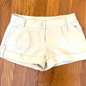 Woman’s shorts